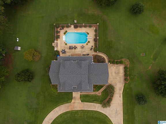 4th image of 1301 Stockdale Rd