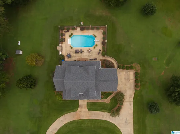 1301 Stockdale Rd, Munford, AL 36268