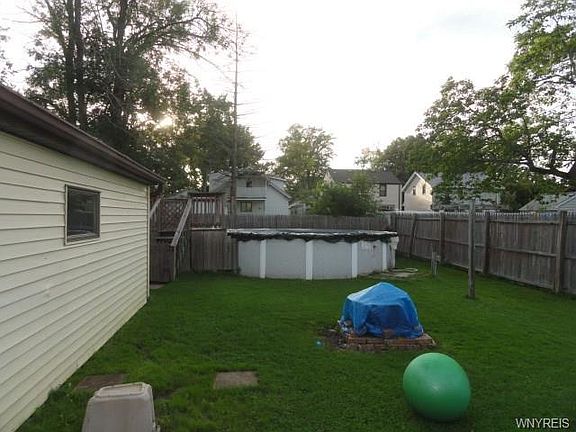 5th image of 824 93rd St