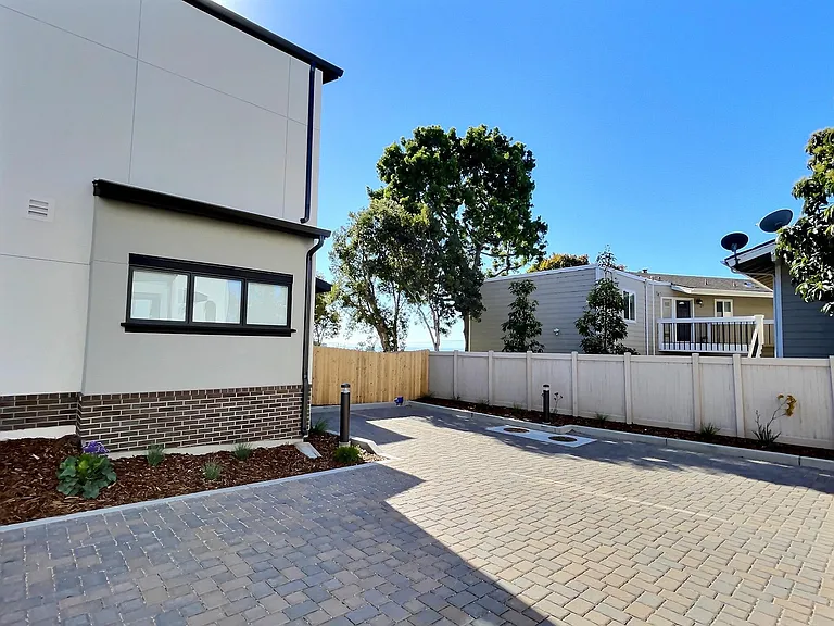 2201 Shell Beach Rd #10 — Photo 23