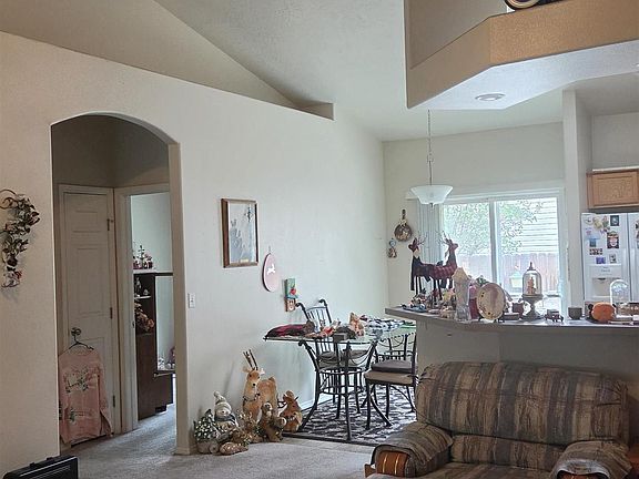 5th image of 58 N Poplar Forest Pl