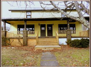 1114 Mill St, Tobyhanna, PA 18466