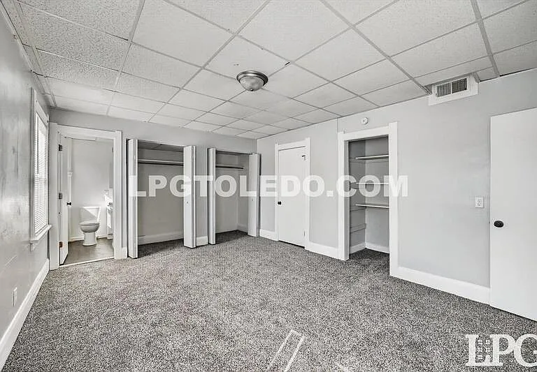 1734 Arlington Ave — Photo 19