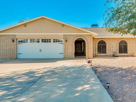 2nd image of 2271 W Mandalay Ln