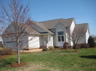 88 Old Field Rd, Irvington, VA 22480