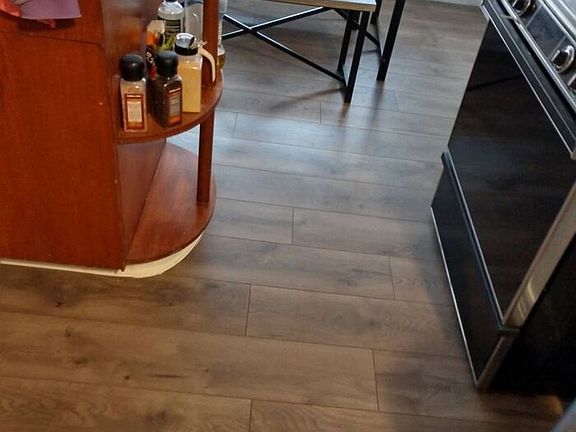 3rd image of 901 W Main APT 102