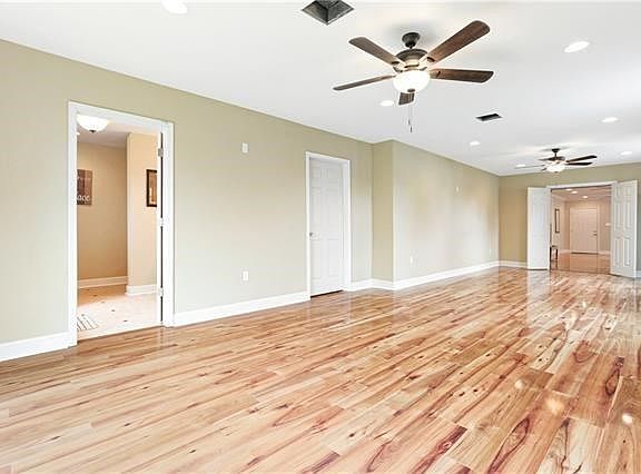 3rd image of 6309 Painters St