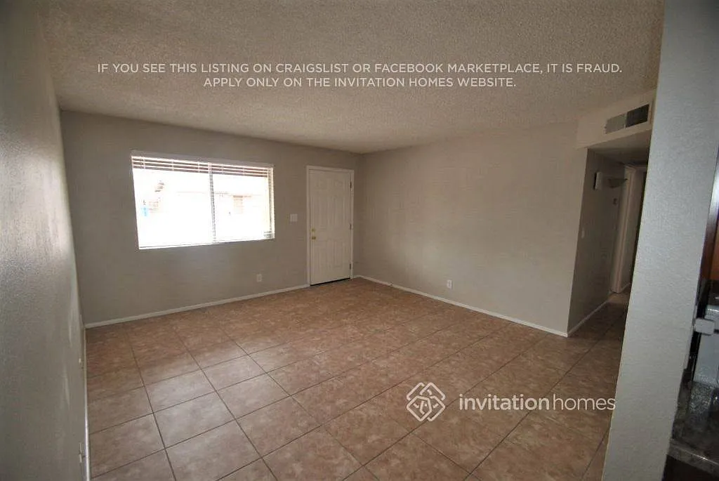 2125 W Chicago St Chandler, AZ 85224 — Photo 2