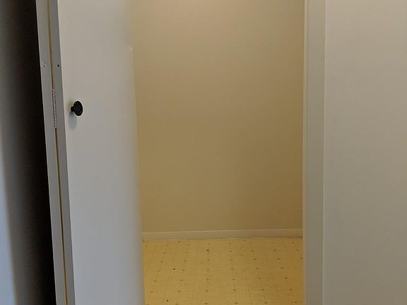 3rd image of 141 S Bates St APT 13