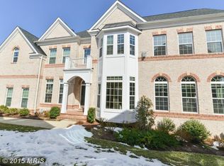 3887 Billberry Dr, Fairfax, VA 22033