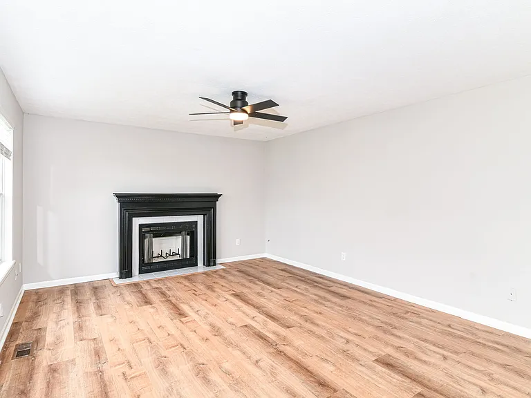 6040 Portwood Ct — Photo 10