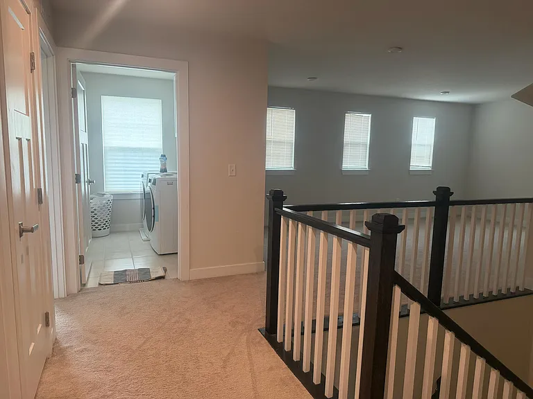 300 Finnegan Ct — Photo 19