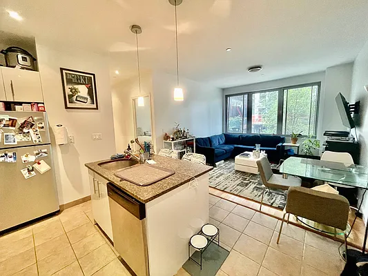 Rented by Highline Residential | media 1