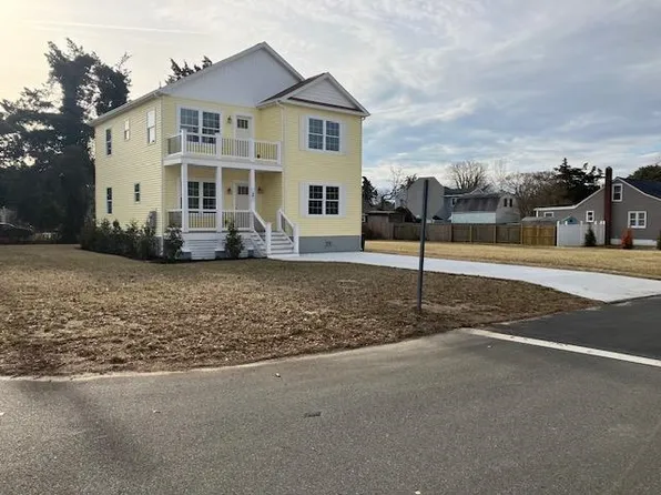 2 S 5th St, Del Haven, NJ 08251