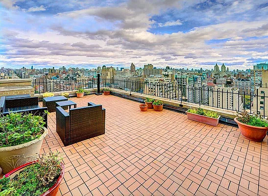 Sold by Brown Harris Stevens | media 10