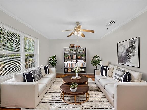 4th image of 2051 DYAN WAY