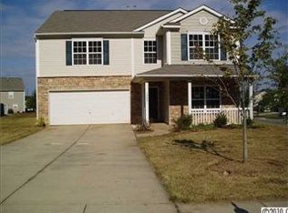 12831 Old Iron Ln, Charlotte, NC 28215