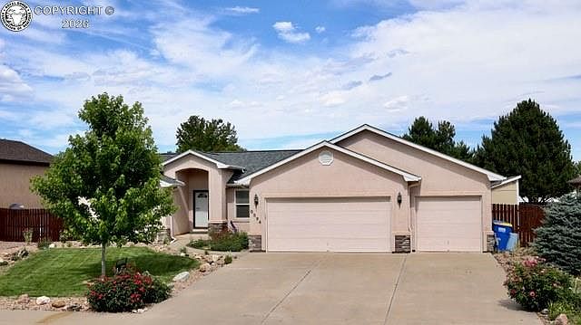 1st image of 394 Humboldt Dr