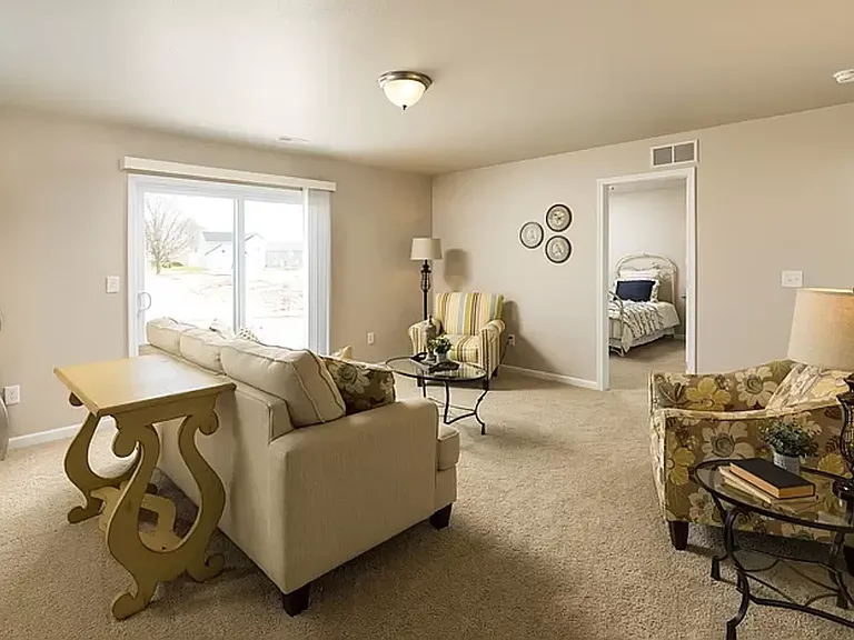 16530 Bedington Dr — Photo 18
