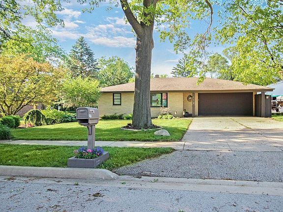 4th image of 112 Sycamore Ln