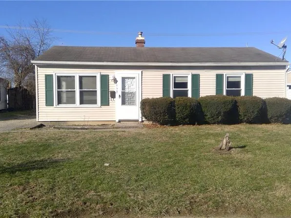 2153 Drake Dr, Xenia, OH 45385