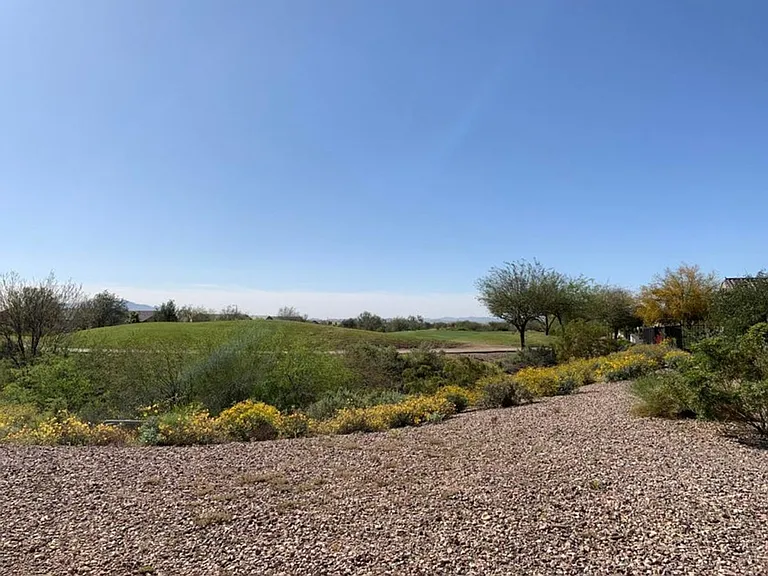22407 W Morning Glory St — Photo 36
