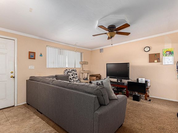 4th image of 1538 W 6th Ave