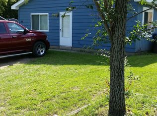 101 W Railroad St APT 1, Sanford, MI 48657