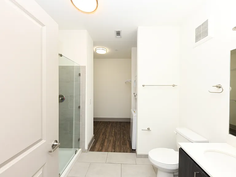 Artemis Midtown — Photo 2