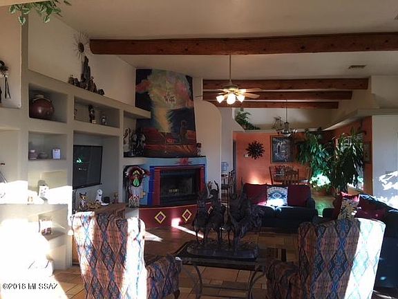 4th image of 3020 N Victorio Dr