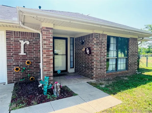 12104 County Road 3450, Stratford, OK 74872