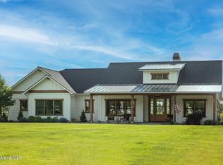 7009 N 16th St, Dalton Gardens, ID 83815