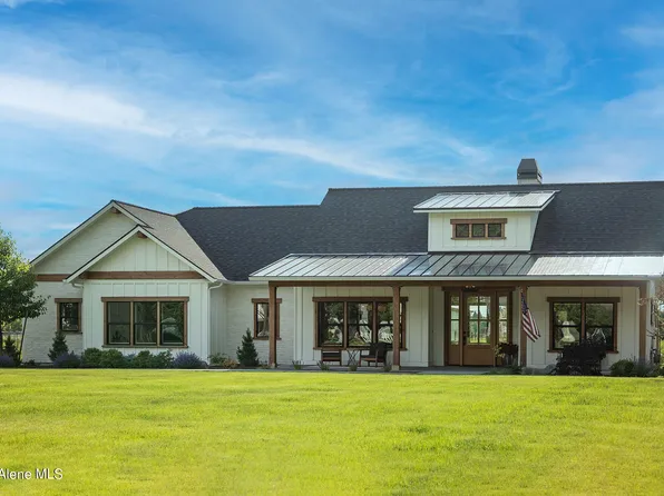 7009 N 16th St, Dalton Gardens, ID 83815