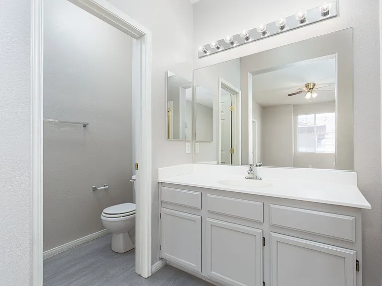 3965 Palm Beach St #101 — Photo 25