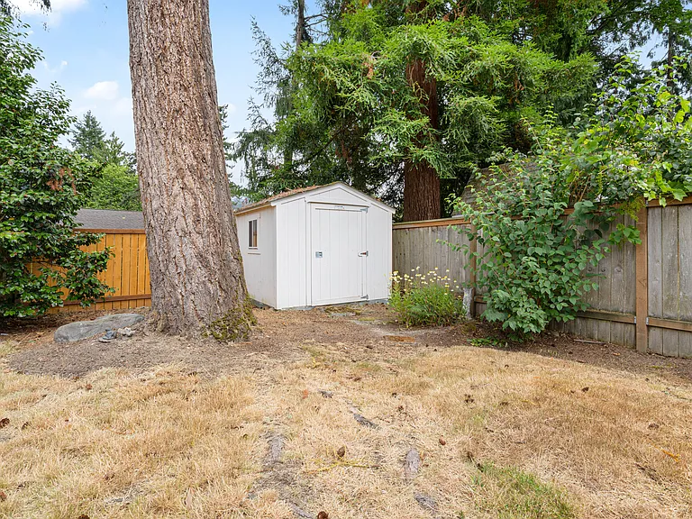 3216 171st Ave NE — Photo 23