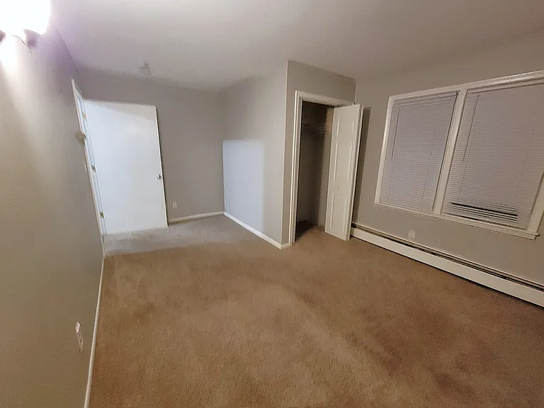 1431 Jefferson St NE #4 — Photo 10