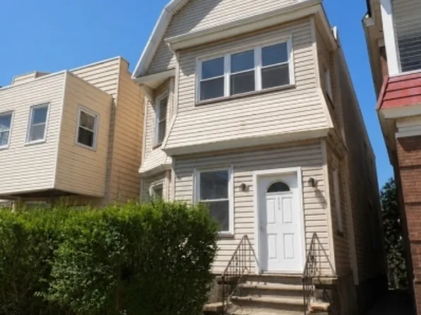 143 Pearsall Ave, Jersey City, NJ 07305