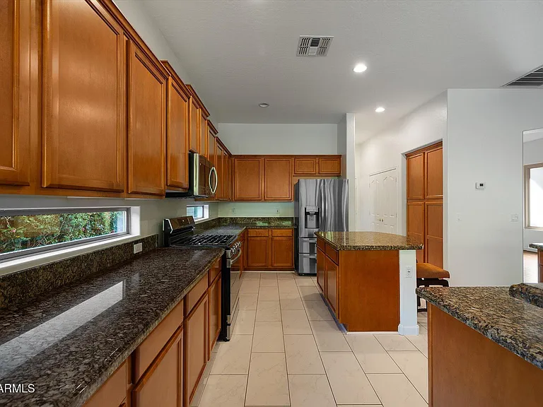 4018 E Harrison St — Photo 5