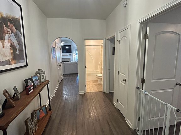 4th image of 74 Nottingham Way