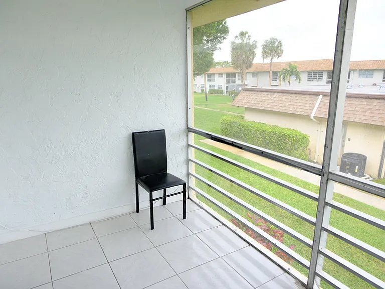 9911 Sandalfoot Blvd #111 — Photo 20