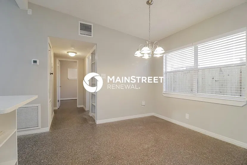 4221 Mizell St — Photo 3