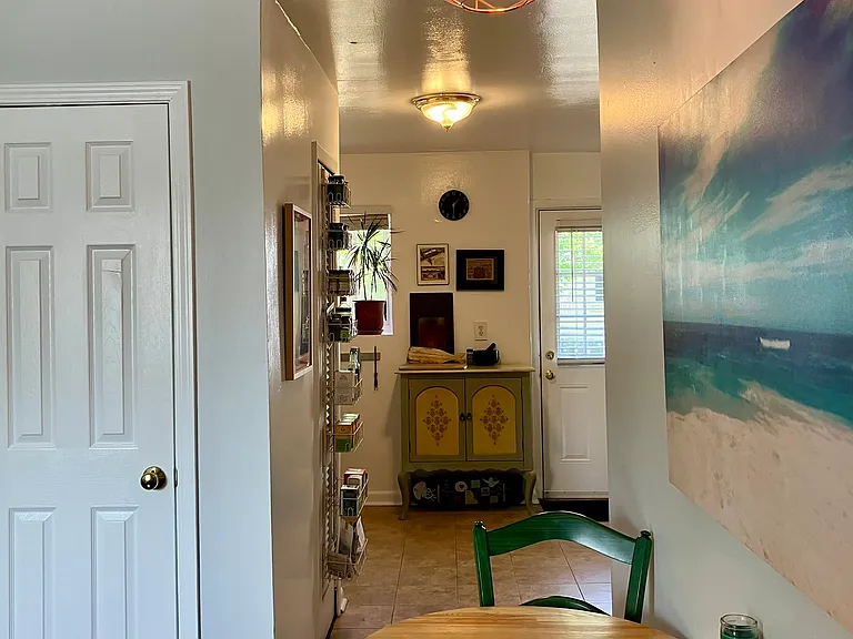436 N Highland Ave NE #14 — Photo 14