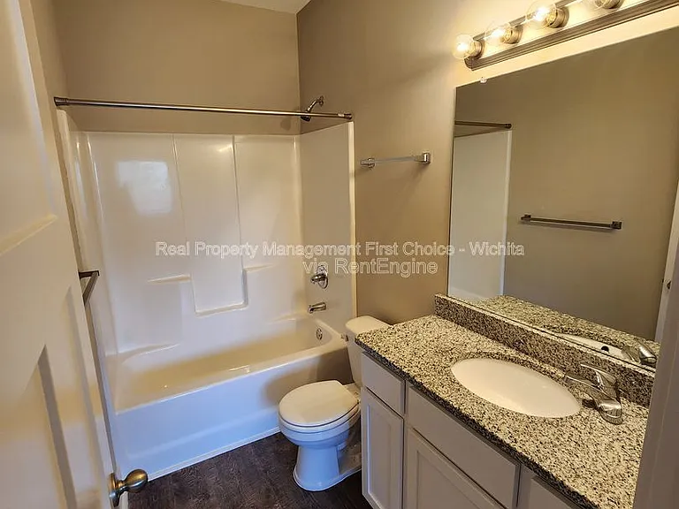 8164 E 34th Ct S — Photo 12