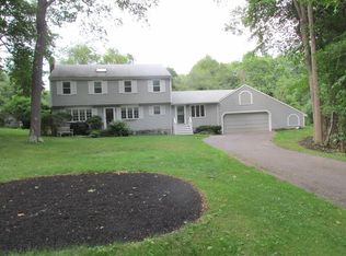 44 Pin Oak Dr, Scituate, MA 02066