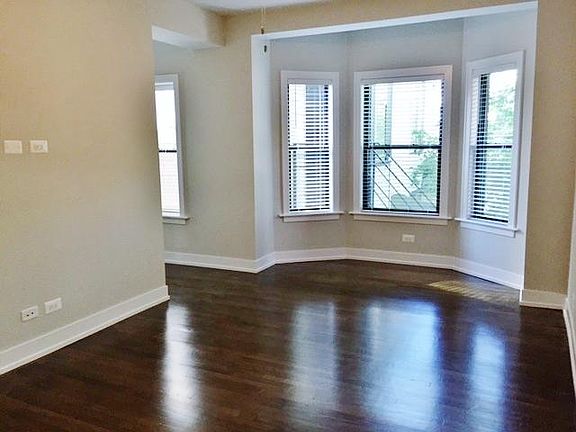 2nd image of 853 W Lill Ave #3I