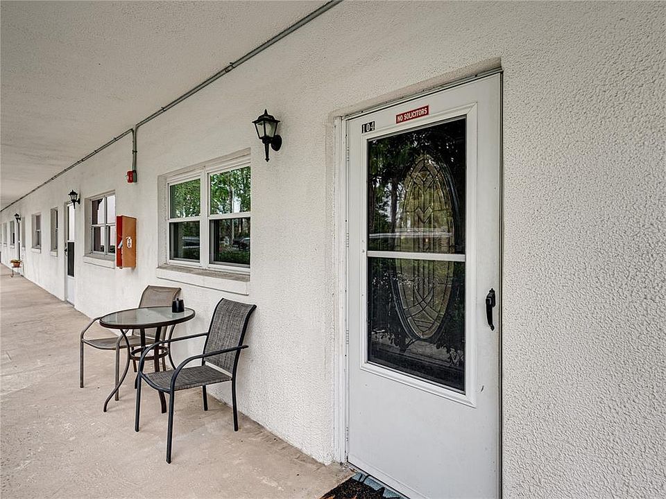 1st image of 200 EL CAMINO DRIVE #104