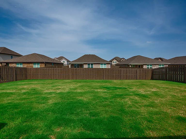 113 Cedar Elm Rd — Photo 10