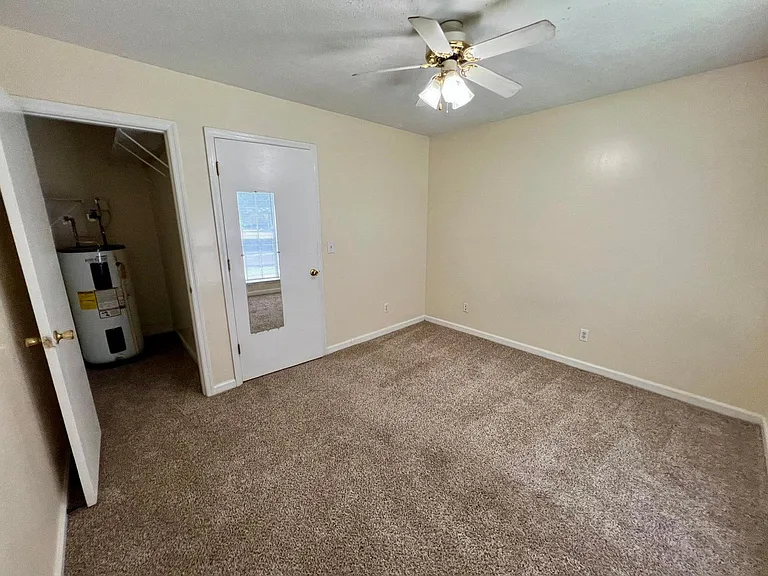 2124 Doctor Martin Luther King Jr Blvd #C23 — Photo 9