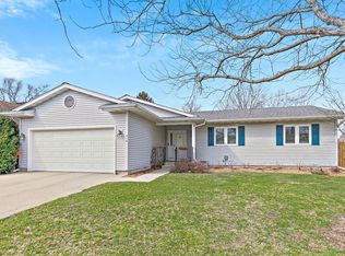 510 Eisenhower St, Marengo, IL 60152