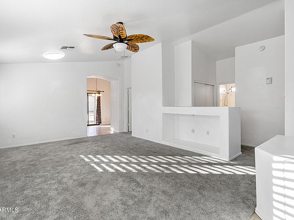 5th image of 1013 N MARIA Lane